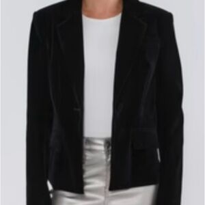 Elegant Black Velvet Women's Blazer
